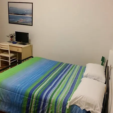 Apollo 17 Hotel 2*