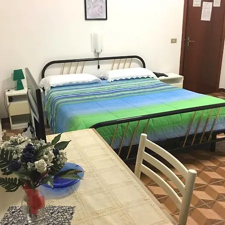 Hotel Apollo 17 2*